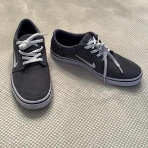Nike SB (skateboarding line) shoes. Men’s size 8